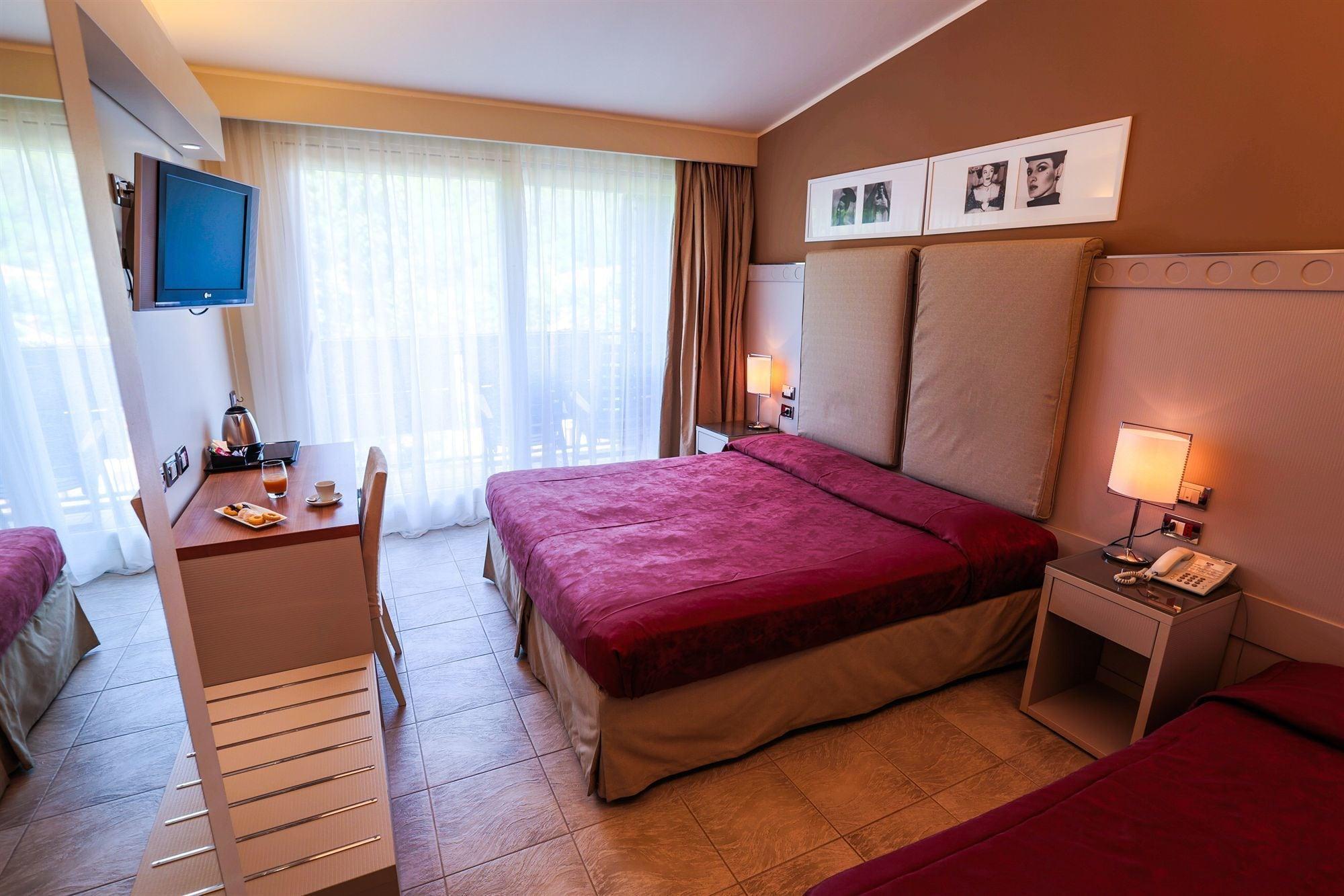 בניו די רומניה Roseo Euroterme Wellness Resort מראה חיצוני תמונה