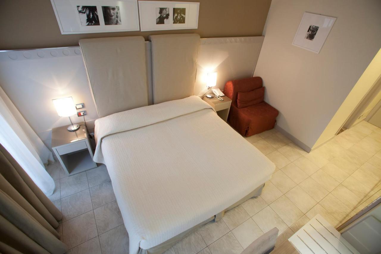 בניו די רומניה Roseo Euroterme Wellness Resort מראה חיצוני תמונה