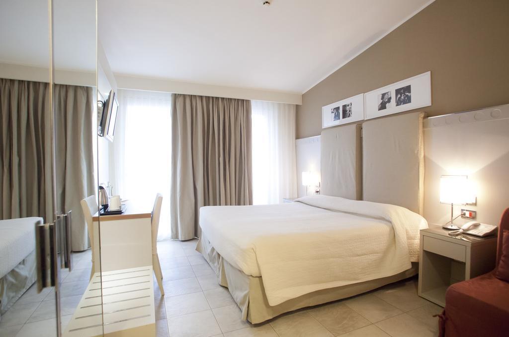 בניו די רומניה Roseo Euroterme Wellness Resort מראה חיצוני תמונה